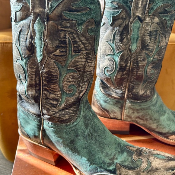 Luchasse Diva Turquoise and Black Leather Boots - Picture 4 of 6